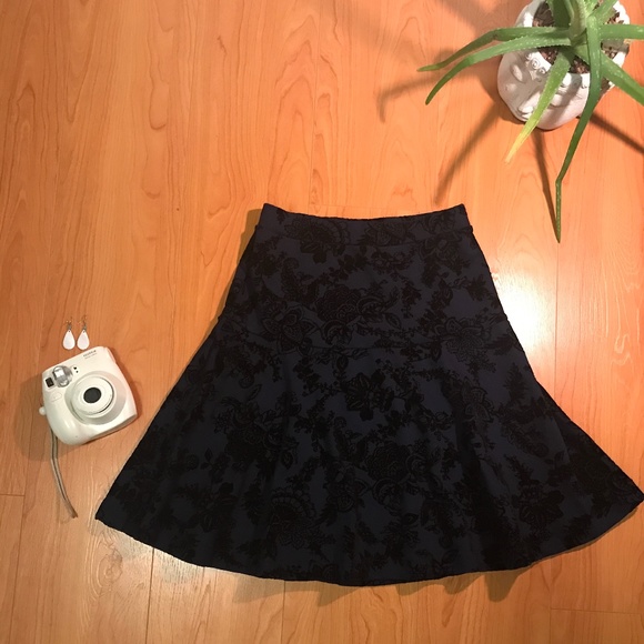 Soft High Waisted Navy Blue Skirt - Picture 1 of 3